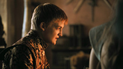 extant_GameOfThrones_3x02-DarkWingsDarkWords_4414