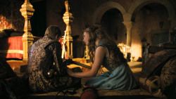 extant_GameOfThrones_3x02-DarkWingsDarkWords_4429