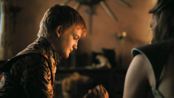 extant_GameOfThrones_3x02-DarkWingsDarkWords_4479