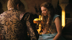 extant_GameOfThrones_3x02-DarkWingsDarkWords_4491