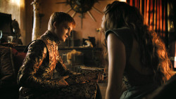 extant_GameOfThrones_3x02-DarkWingsDarkWords_4510