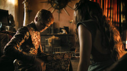 extant_GameOfThrones_3x02-DarkWingsDarkWords_4518