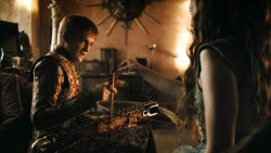 extant_GameOfThrones_3x02-DarkWingsDarkWords_4540