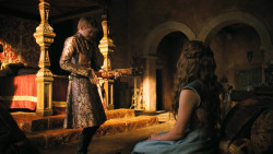 extant_GameOfThrones_3x02-DarkWingsDarkWords_4556