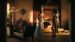 extant_GameOfThrones_3x02-DarkWingsDarkWords_4583
