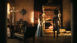 extant_GameOfThrones_3x02-DarkWingsDarkWords_4590