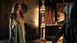 extant_GameOfThrones_3x02-DarkWingsDarkWords_4594