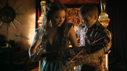 extant_GameOfThrones_3x02-DarkWingsDarkWords_4606