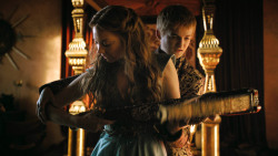 extant_GameOfThrones_3x02-DarkWingsDarkWords_4609