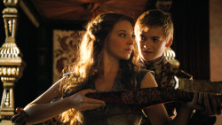 extant_GameOfThrones_3x02-DarkWingsDarkWords_4634