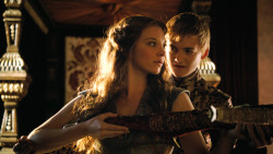 extant_GameOfThrones_3x02-DarkWingsDarkWords_4636