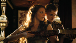 extant_GameOfThrones_3x02-DarkWingsDarkWords_4650