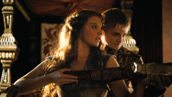 extant_GameOfThrones_3x02-DarkWingsDarkWords_4660