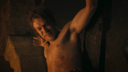 extant_GameOfThrones_3x02-DarkWingsDarkWords_4685