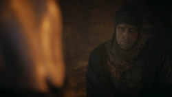 extant_GameOfThrones_3x02-DarkWingsDarkWords_4728