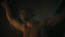 extant_GameOfThrones_3x02-DarkWingsDarkWords_4733