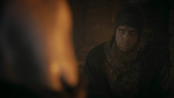 extant_GameOfThrones_3x02-DarkWingsDarkWords_4735
