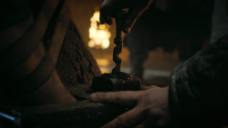 extant_GameOfThrones_3x02-DarkWingsDarkWords_4742