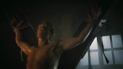 extant_GameOfThrones_3x02-DarkWingsDarkWords_4775