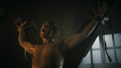 extant_GameOfThrones_3x02-DarkWingsDarkWords_4777