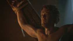 extant_GameOfThrones_3x02-DarkWingsDarkWords_4787
