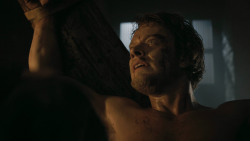 extant_GameOfThrones_3x02-DarkWingsDarkWords_4806