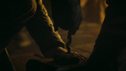 extant_GameOfThrones_3x02-DarkWingsDarkWords_4817