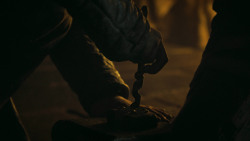 extant_GameOfThrones_3x02-DarkWingsDarkWords_4818