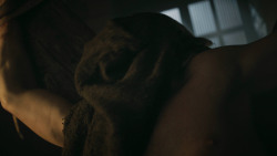 extant_GameOfThrones_3x02-DarkWingsDarkWords_4829