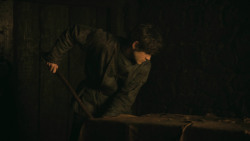 extant_GameOfThrones_3x02-DarkWingsDarkWords_4835