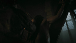 extant_GameOfThrones_3x02-DarkWingsDarkWords_4849