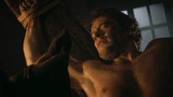 extant_GameOfThrones_3x02-DarkWingsDarkWords_4852