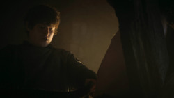 extant_GameOfThrones_3x02-DarkWingsDarkWords_4855