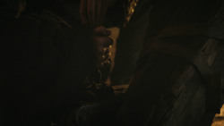 extant_GameOfThrones_3x02-DarkWingsDarkWords_4866