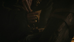 extant_GameOfThrones_3x02-DarkWingsDarkWords_4869