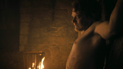 extant_GameOfThrones_3x02-DarkWingsDarkWords_4870