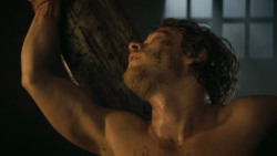 extant_GameOfThrones_3x02-DarkWingsDarkWords_4874