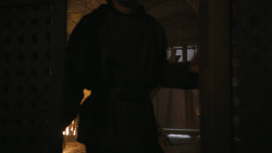 extant_GameOfThrones_3x02-DarkWingsDarkWords_4895