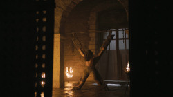 extant_GameOfThrones_3x02-DarkWingsDarkWords_4899