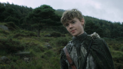 extant_GameOfThrones_3x02-DarkWingsDarkWords_4971