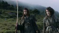 extant_GameOfThrones_3x02-DarkWingsDarkWords_5056