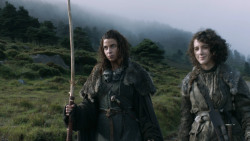 extant_GameOfThrones_3x02-DarkWingsDarkWords_5057