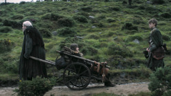 extant_GameOfThrones_3x02-DarkWingsDarkWords_5059