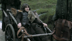 extant_GameOfThrones_3x02-DarkWingsDarkWords_5076