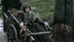 extant_GameOfThrones_3x02-DarkWingsDarkWords_5087