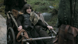 extant_GameOfThrones_3x02-DarkWingsDarkWords_5116