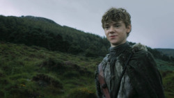 extant_GameOfThrones_3x02-DarkWingsDarkWords_5130