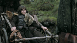 extant_GameOfThrones_3x02-DarkWingsDarkWords_5136