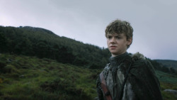 extant_GameOfThrones_3x02-DarkWingsDarkWords_5141
