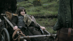 extant_GameOfThrones_3x02-DarkWingsDarkWords_5147